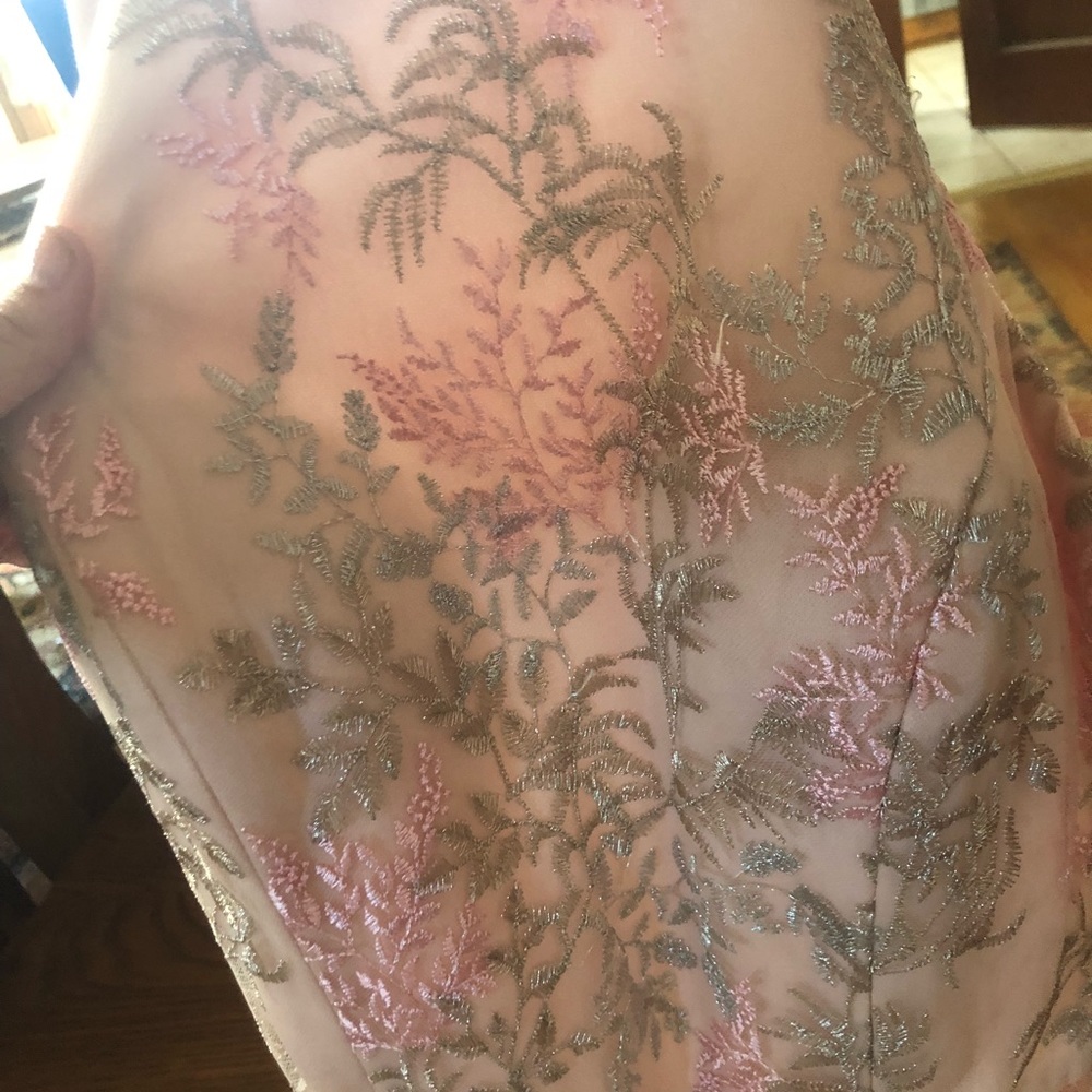 Prom dress - Picture 2 of 3